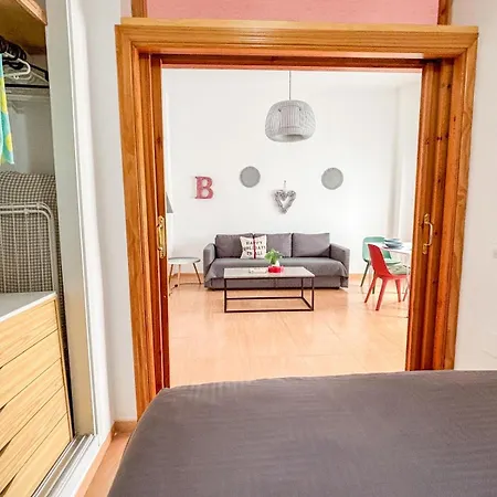 Plz De La Merced Solera Appartement *