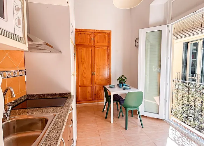 Plz De La Merced Solera Apartment Málaga