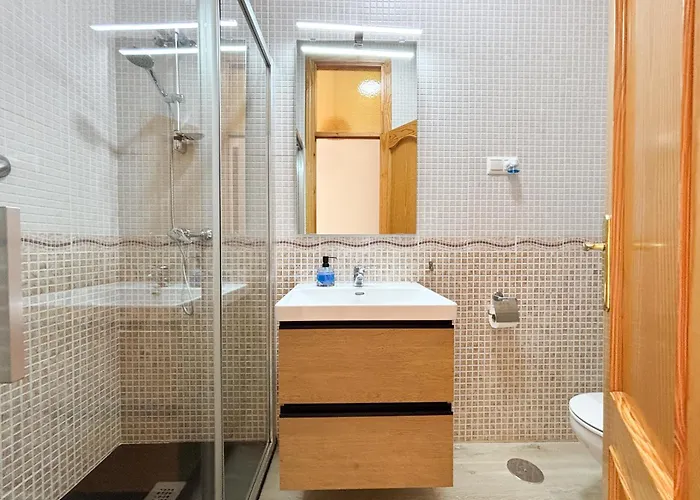 Plz De La Merced Solera Apartment