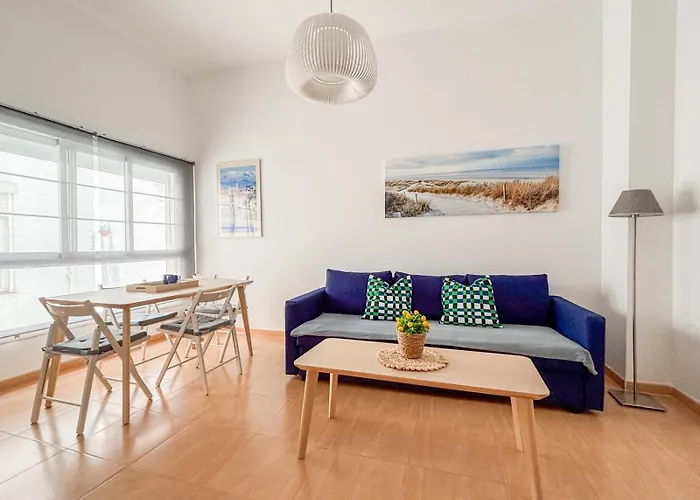 Apartment Plz De La Merced Solera *