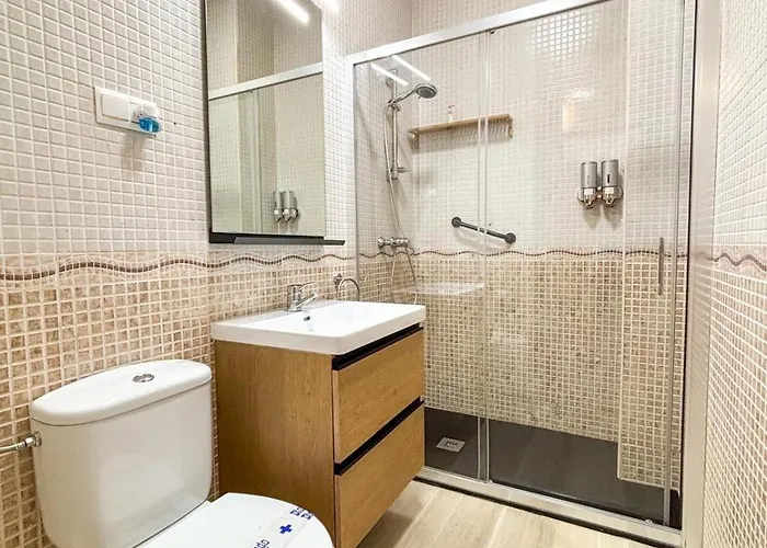 Plz De La Merced Solera Apartment *