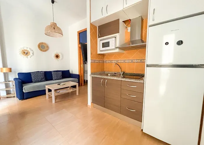 Plz De La Merced Solera Apartment