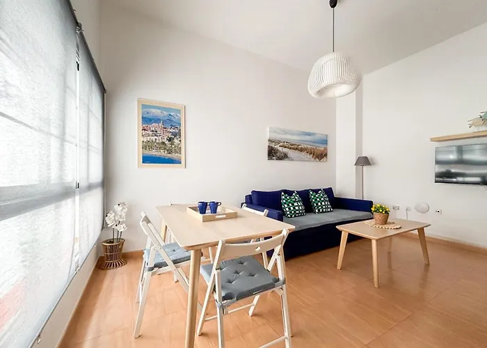 Plz De La Merced Solera Apartment *