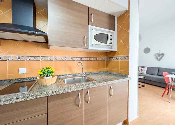 Plz De La Merced Solera Apartment *